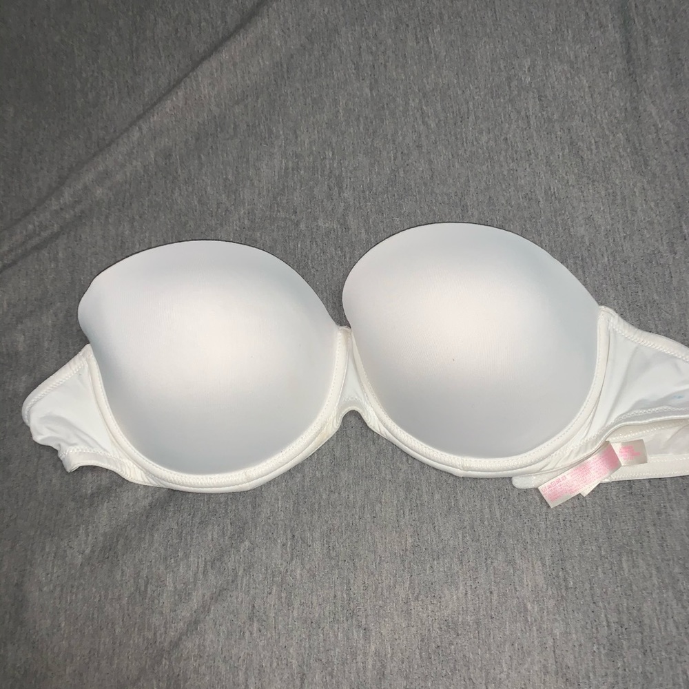 Strapless VS Bra